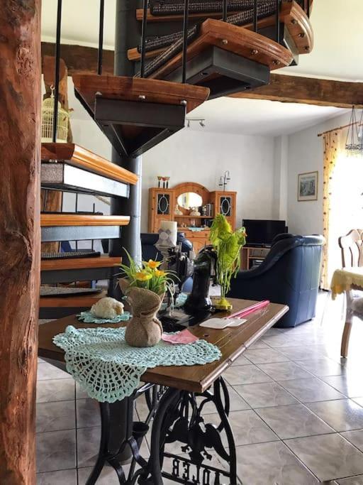 מכרניך Obergeschosswohnung Mit Ausblick מראה חיצוני תמונה